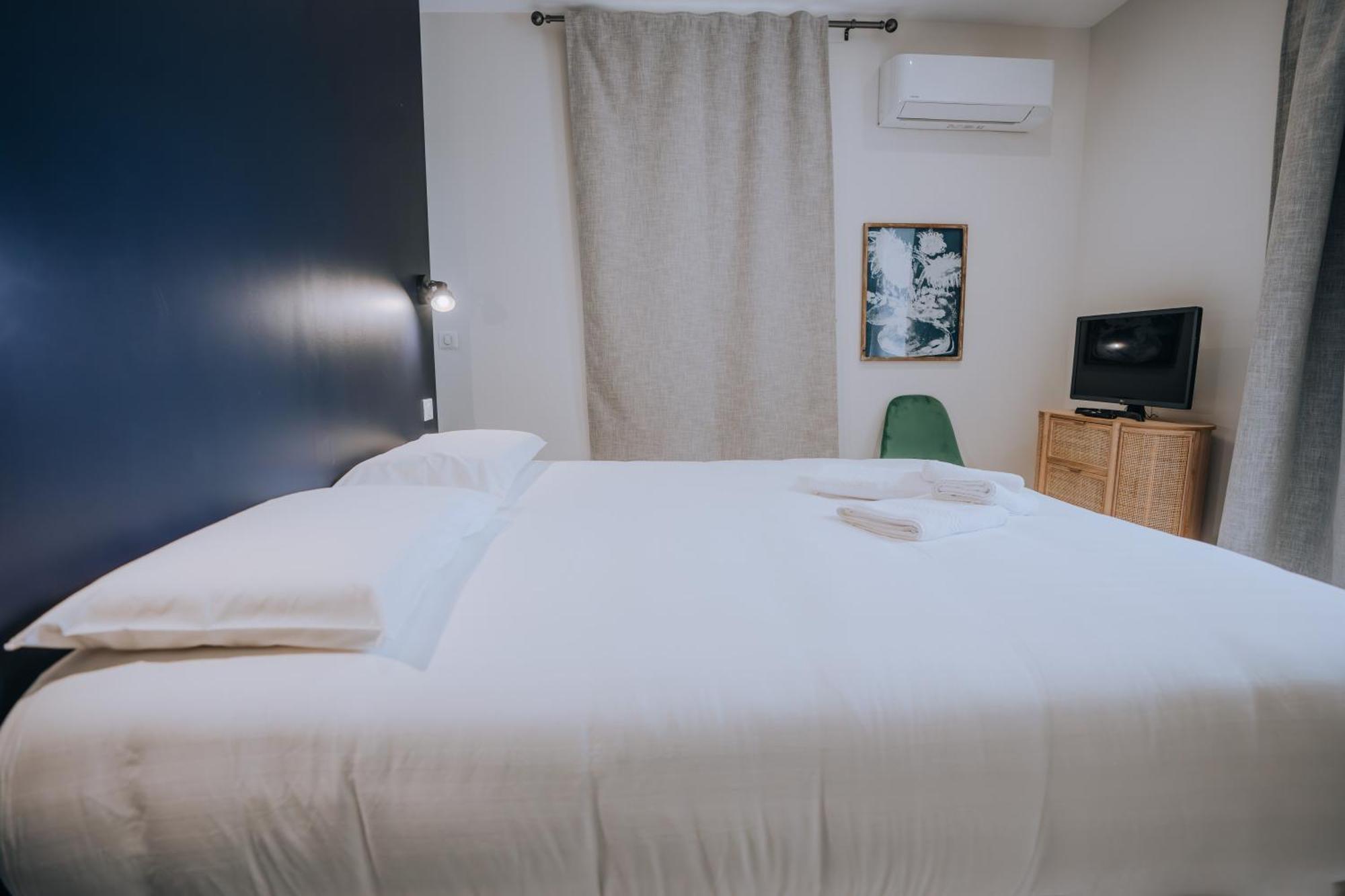 La Marjolaine - Demeure D'Hotes - Service Para-Hoteiier - Premium Chateauroux Bagian luar foto