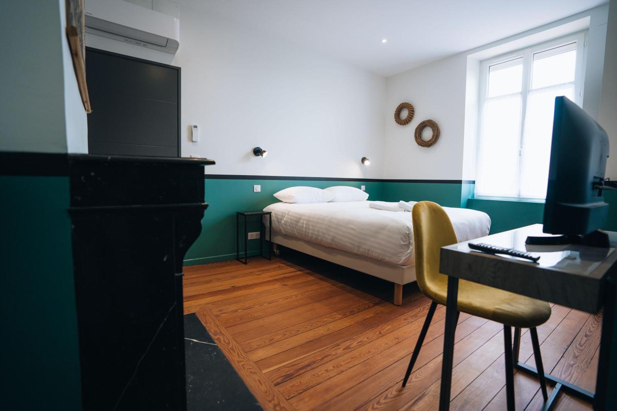 La Marjolaine - Demeure D'Hotes - Service Para-Hoteiier - Premium Chateauroux Bagian luar foto